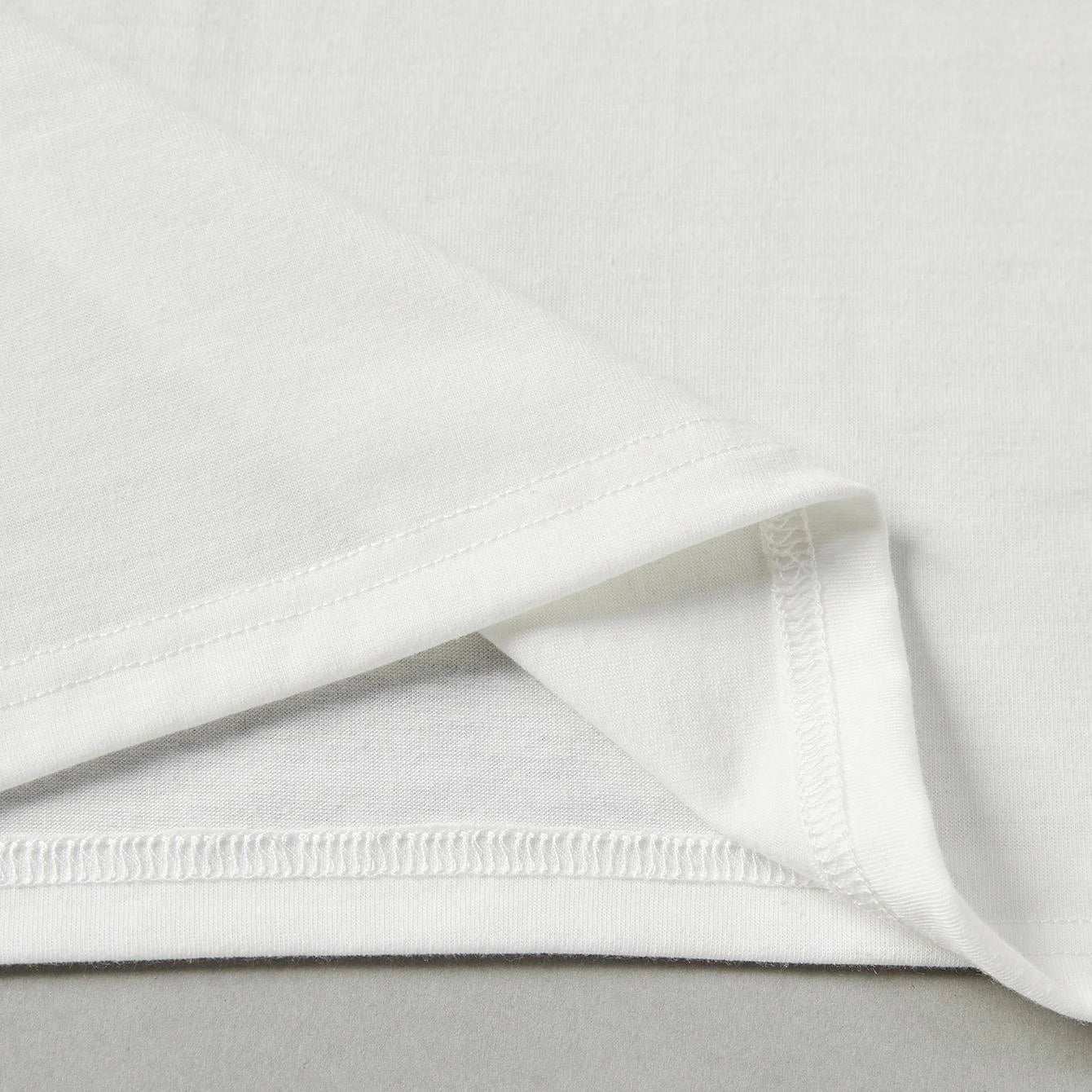 Wear Your BFF! The Custom 100% Cotton Sanrio Hoodie & T-Shirt for Ultimate Cuteness G9W168